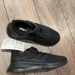 Adidas Men's All-Black Athletic Sneakers